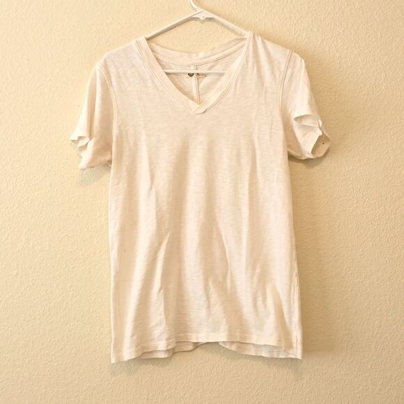 American Giant vneck tshirt size medium - Picture 1 of 8